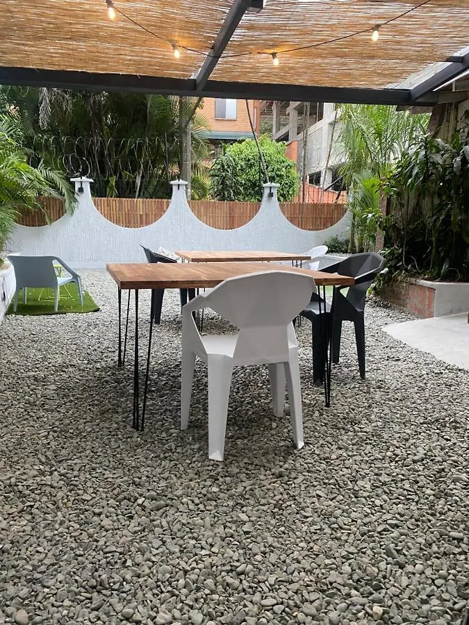 Hotel Casa Mosaiko Patio Bonito Medellín Pensión