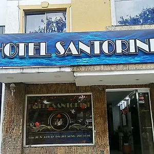 Santorini 70 Medellín